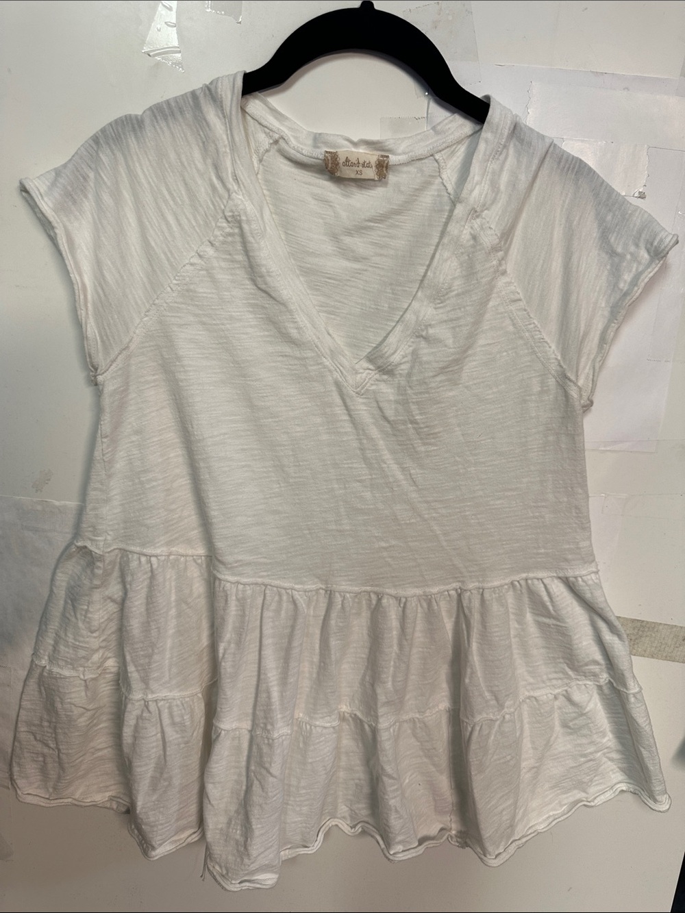 Altar'd State White V-Neck Tiered Ruffle Tunic size xs
